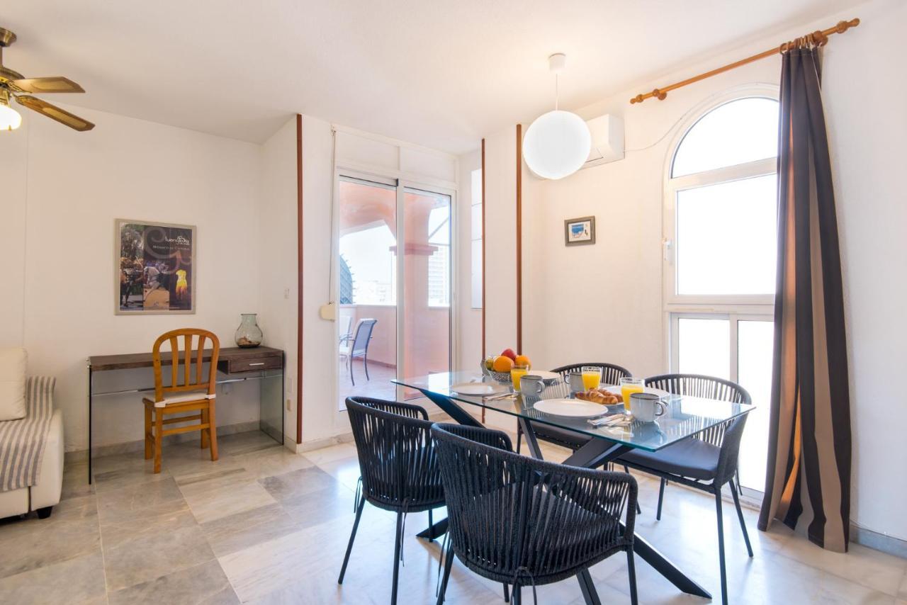 Boliches Center Next To The Beach, Parking, Pool & Terrace Apartamento