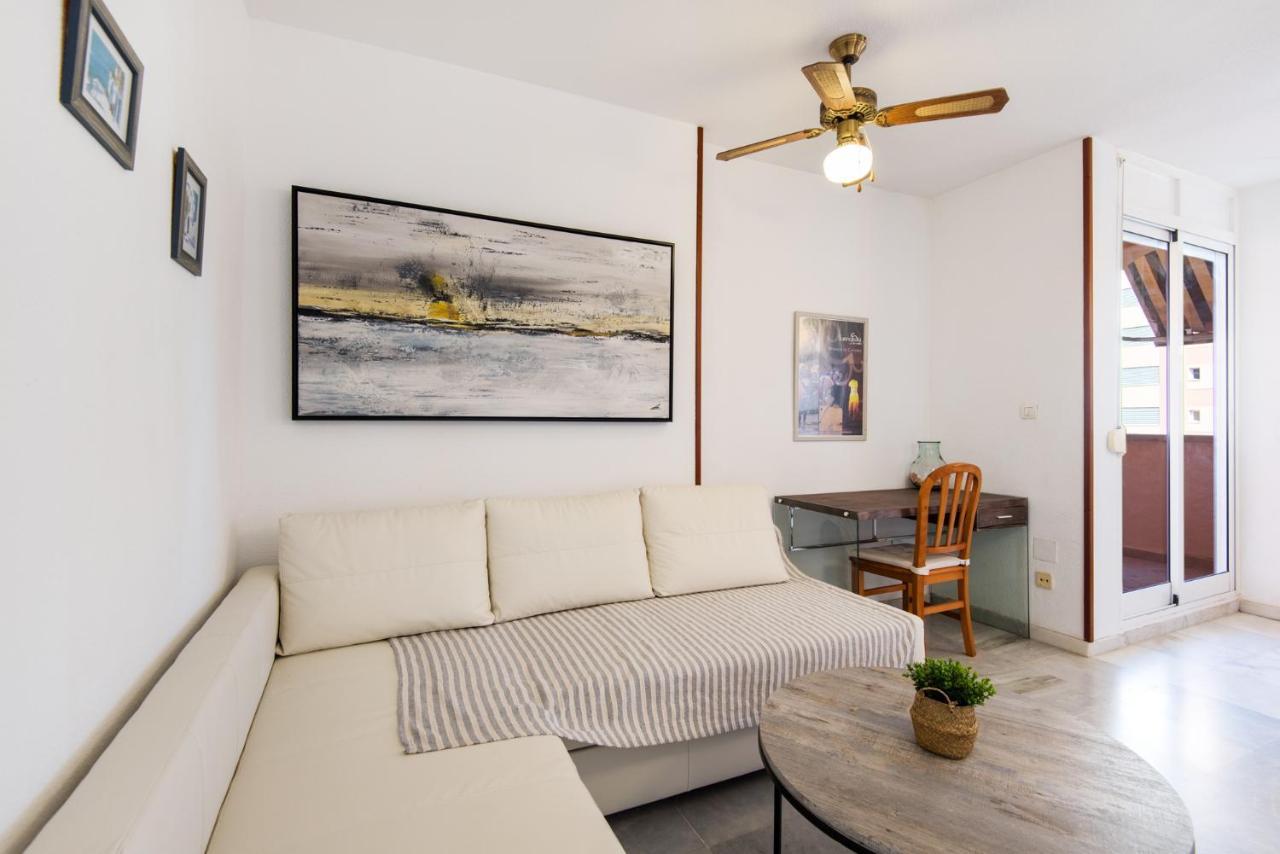Boliches Center Next To The Beach, Parking, Pool & Terrace Apartamento *